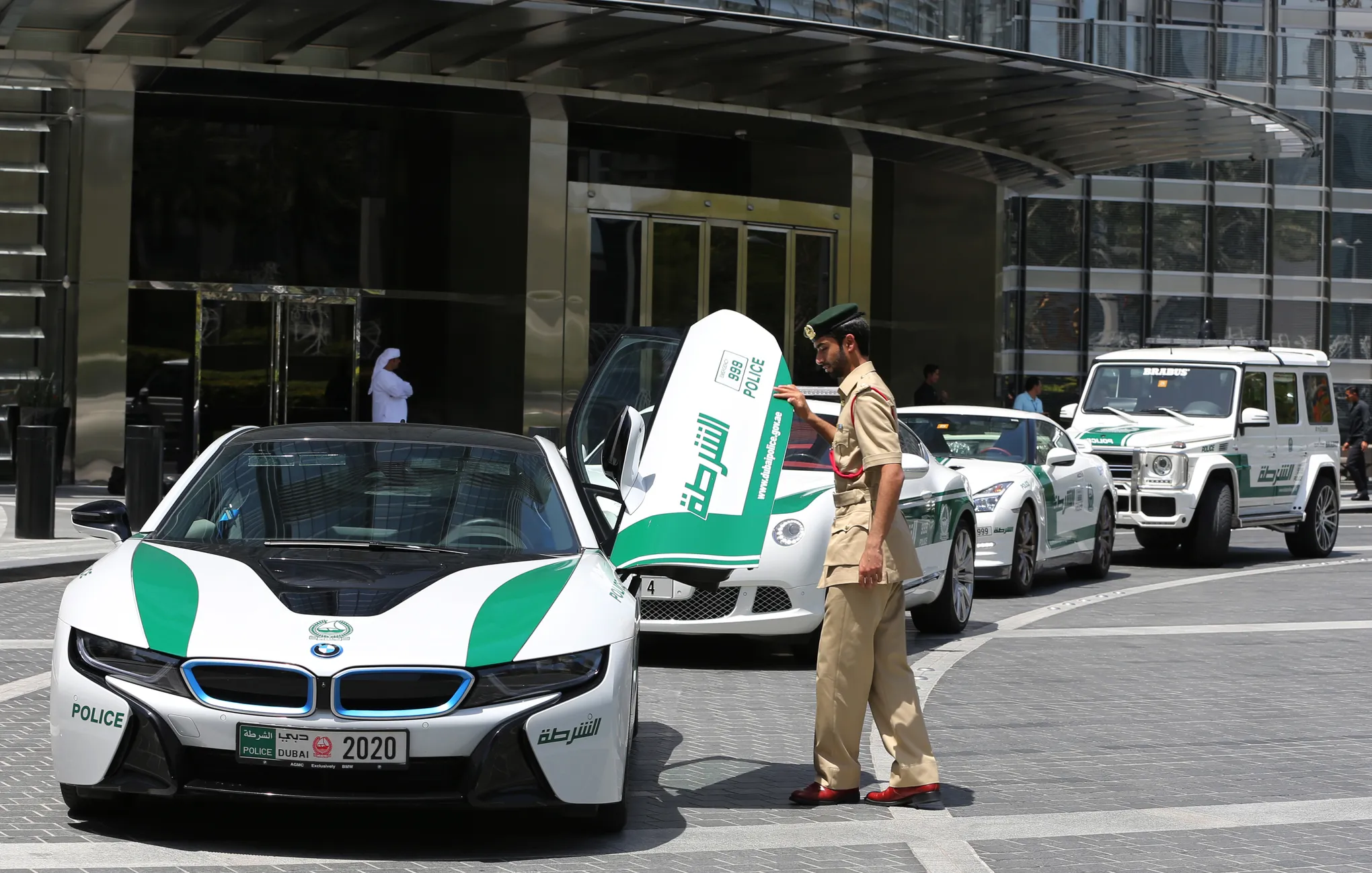 The amazing Dubai Police Cars fleet