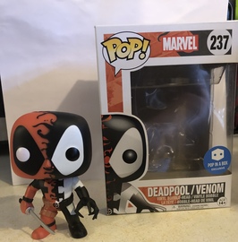Deadpool/Venom, Art Toys