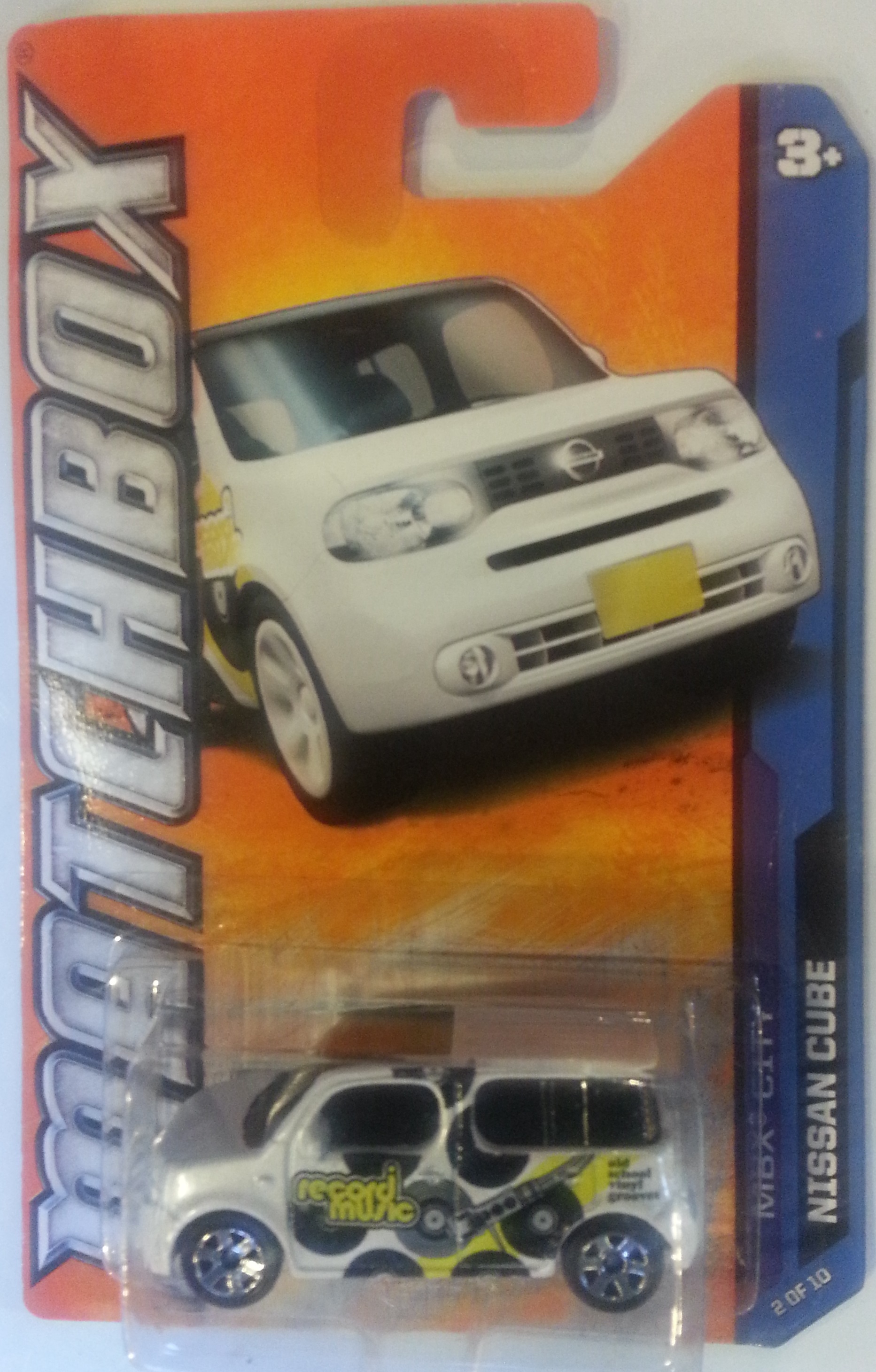 Matchbox nissan cube hotsell