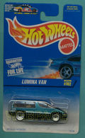 Lumina Van   