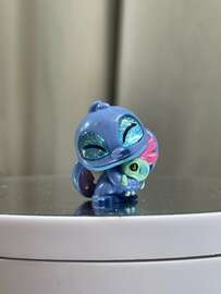Stitch with Scrump, Figures and Toy Soldiers