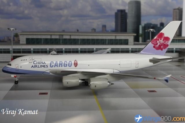 絶対的な信頼 China_Airlines_A380- 航空機・ヘリコプター