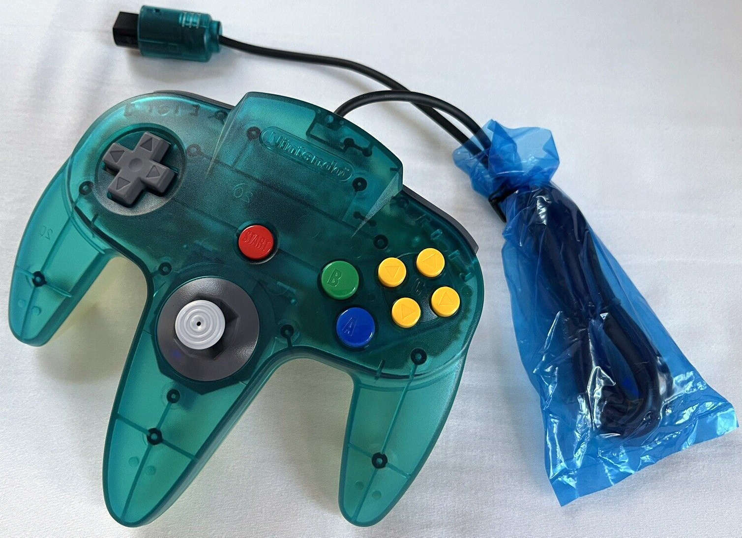Nintendo 64 Controller | Video Game Consoles | hobbyDB