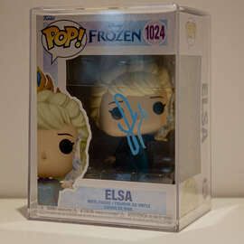  Funko Disney Ultimate Princess Pop! Vinyl Figure Elsa
