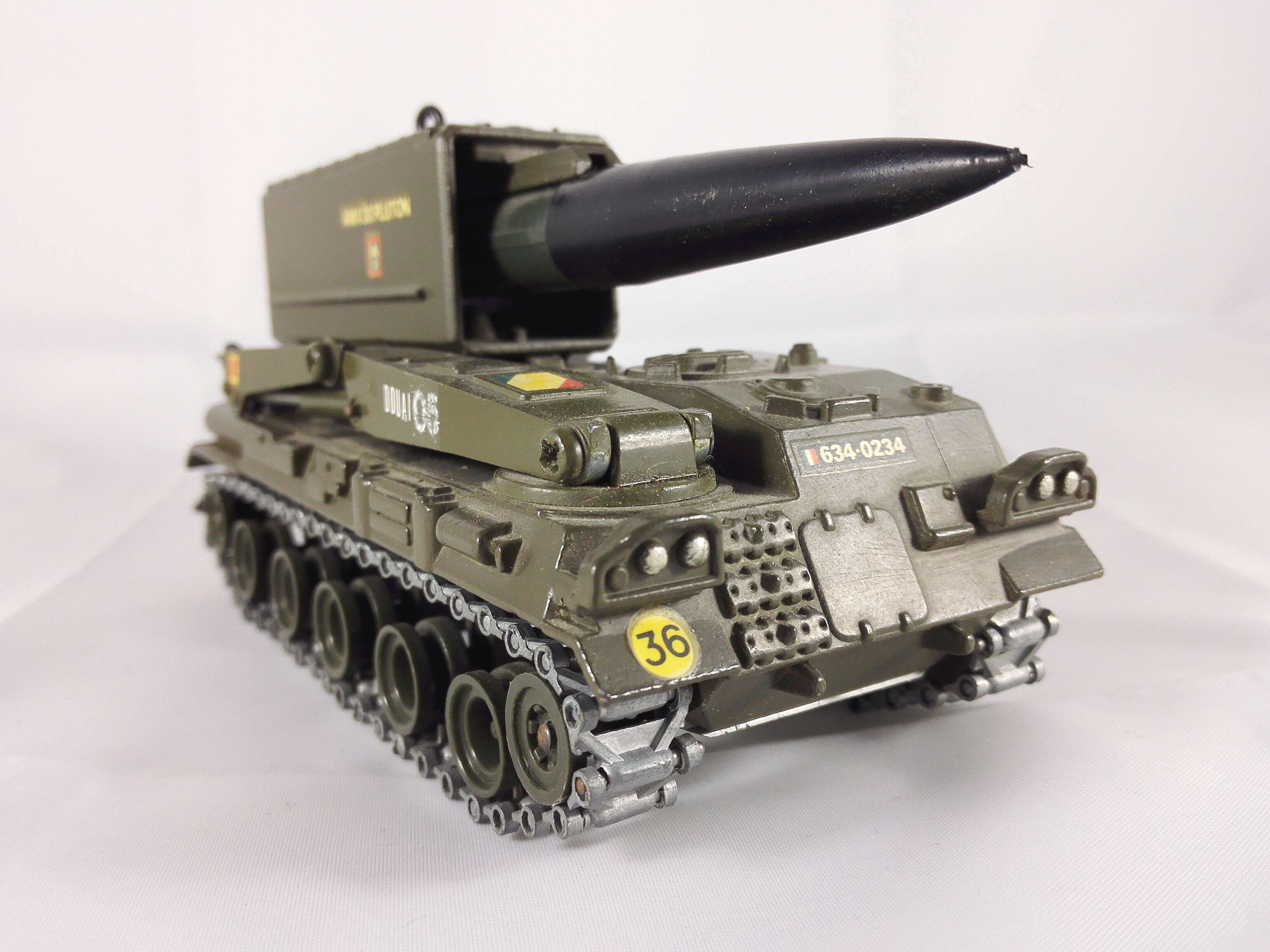 SOLIDO　AMX30 戦車 AMX-30 Pluton Nuclear Missile Launcher | Model Military