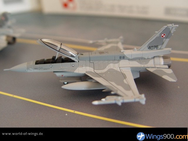 Polish Air Force F 16d Fighting Falcon Model Aircraft Hobbydb Polish Air Force F 16d Fighting Falcon Model Aircraft Hobbydb