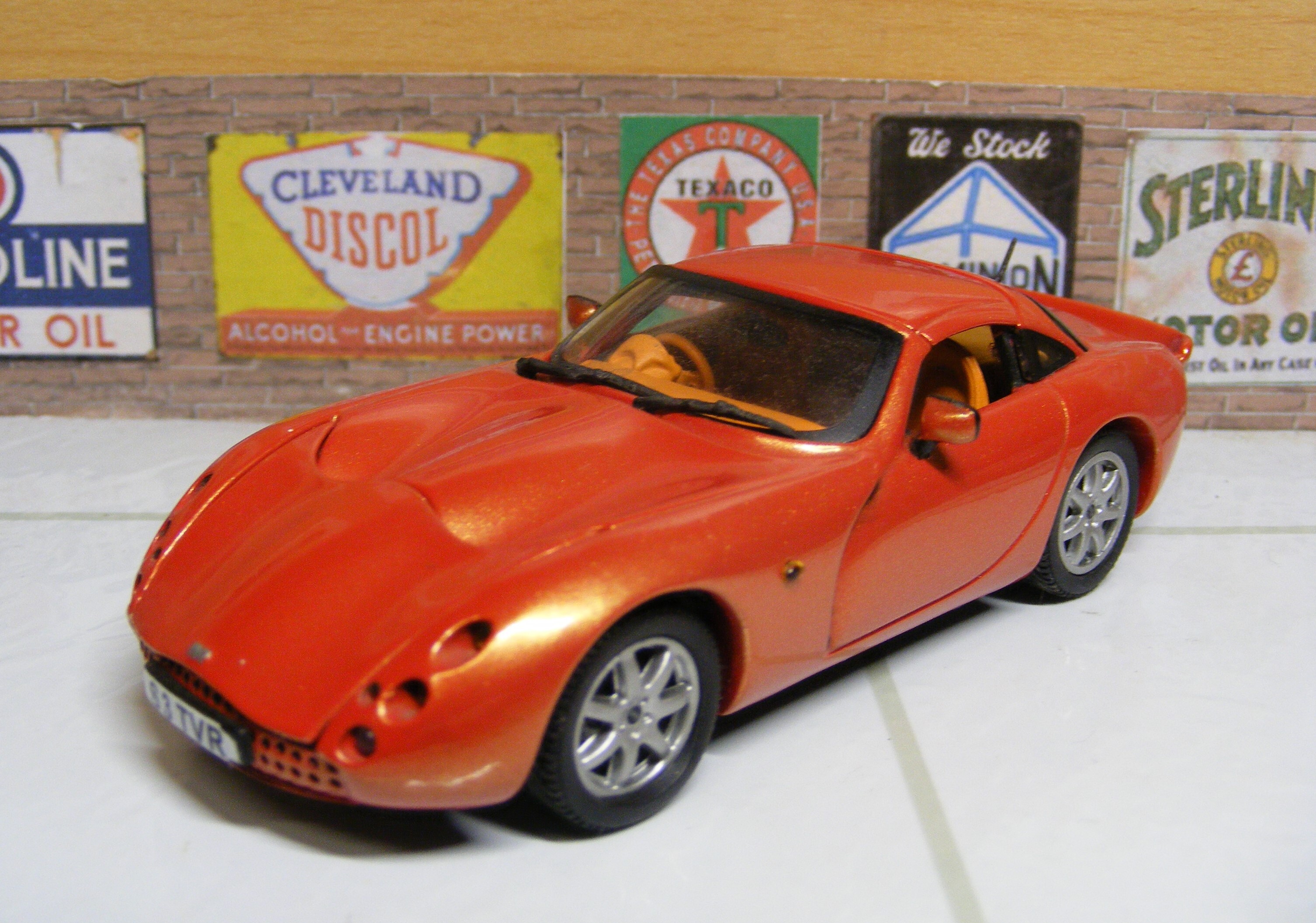 2003-2006 TVR Tuscan S 2 Door Coupe | Model Cars | hobbyDB