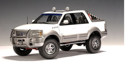 Ford Expedition Himalaya | Model Trucks | hobbyDB