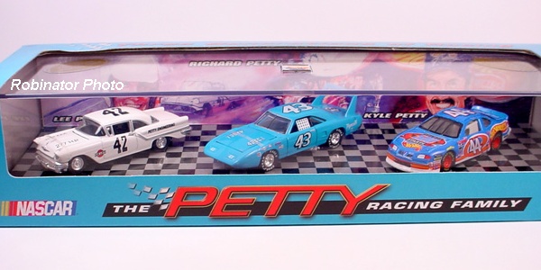 THE PETTY RACING FAMILY ホットウィール