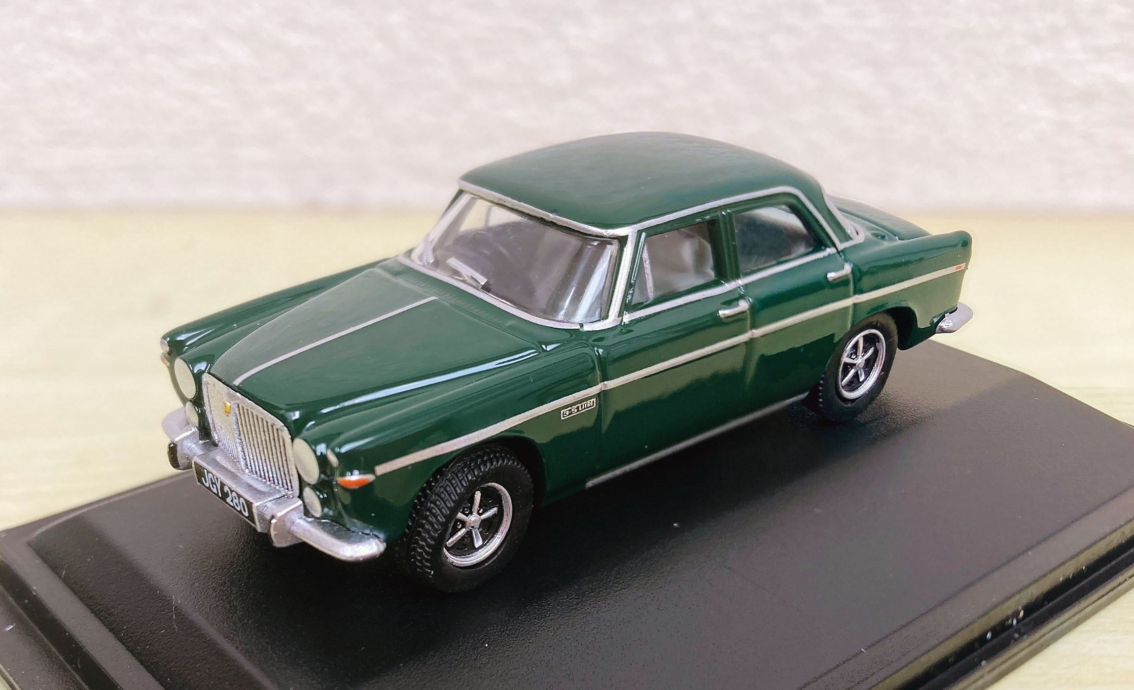 Rover P5B Saloon | Model Cars | hobbyDB