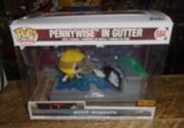 FUNKO POP #584 PENNYWISE IN GUTTER