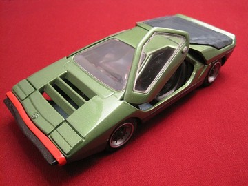 レジンキット　アルファロメオ　33.2 ベントレーCarabo 1/24 未組立　ガレージキット2