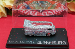 Bling Bling VW Drag Bus
