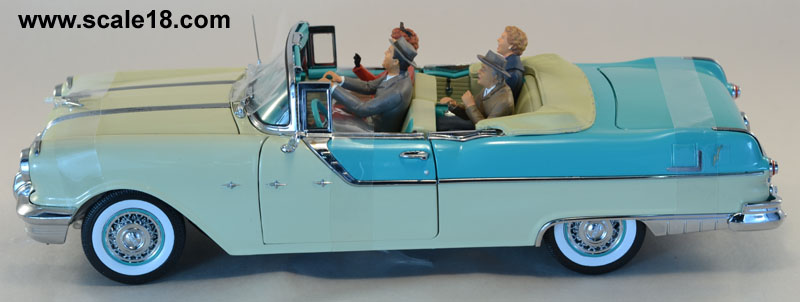 1955 Pontiac Starchief Convertible | Model Cars | hobbyDB