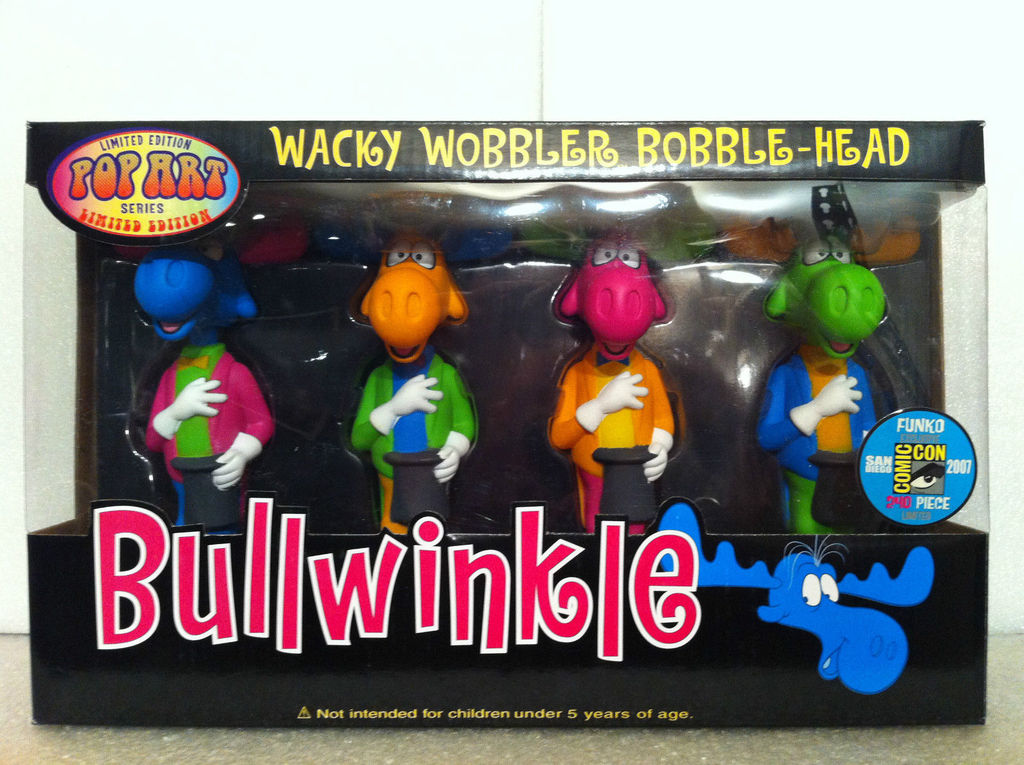 FUNKO ROCKY & BULLWINKLE SHOW BOBBLE HEAD WACKY WOBBLER SUPER RARE BRAND NEW OOP 