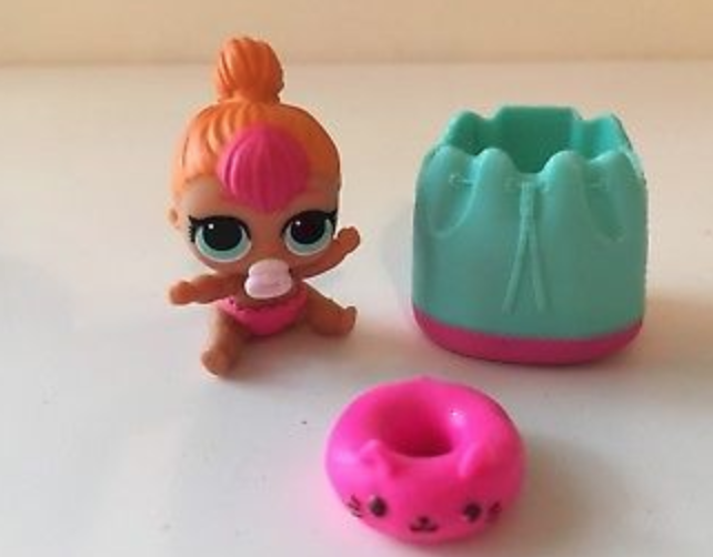 Lil Neon Q.T Dolls hobbyDB