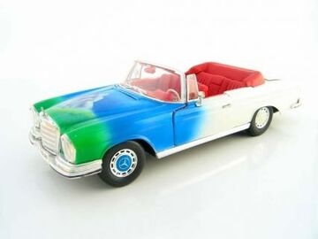1966 Mercedes-Benz 280 SE Convertible | Model Cars | hobbyDB