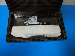1:64 Scale Die-Cast Cab & Trailer Semi M75023 M. S. Carriers