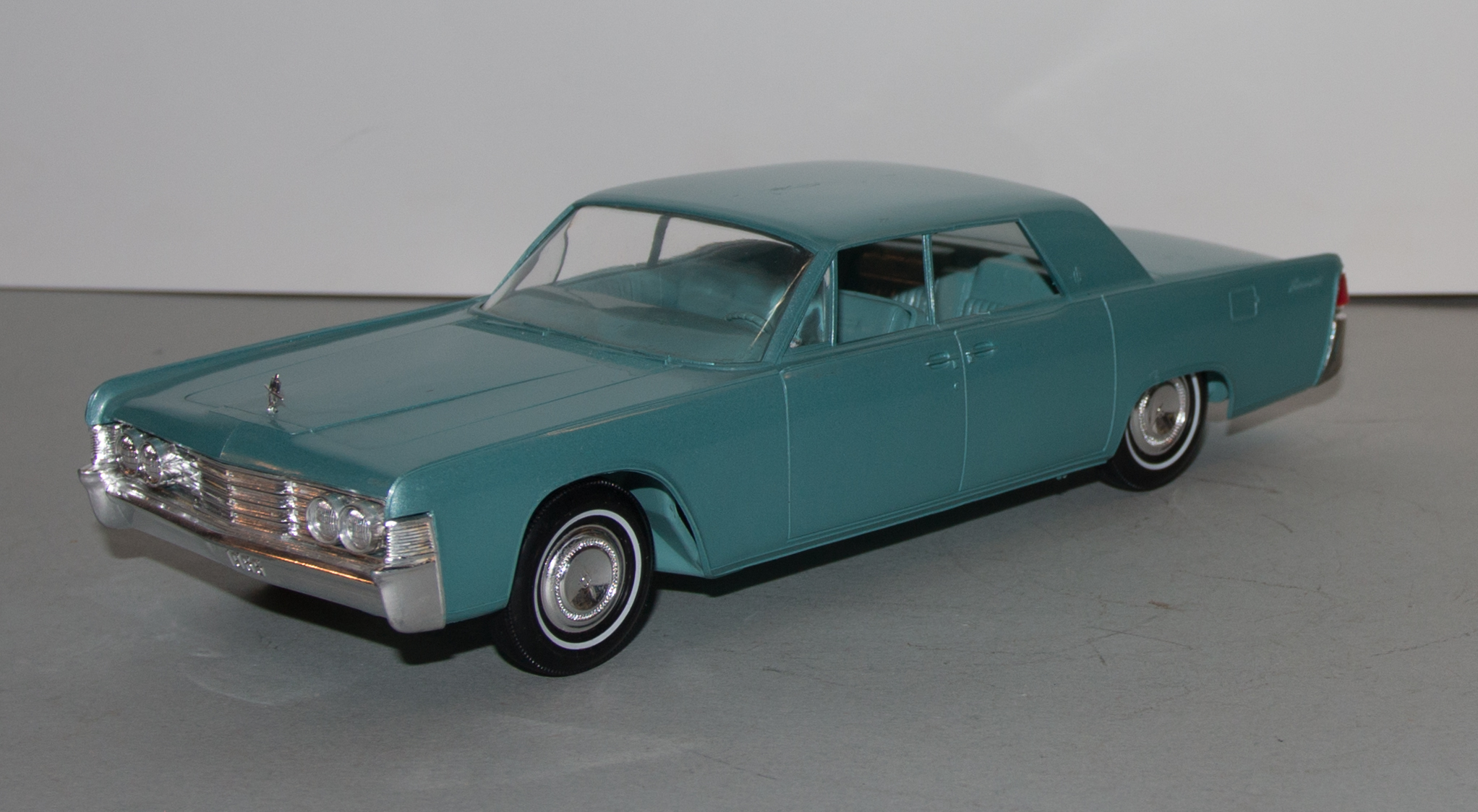 Amt 65 top lincoln continental