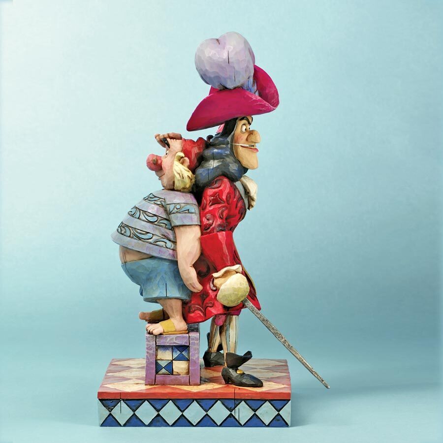 https://images.hobbydb.com/processed_uploads/catalog_item_photo/catalog_item_photo/image/891122/Beware_-_Captain_Hook_and_Mr._Smee_Statues_and_Busts_184aa7d0-8123-4823-974a-aea83f751408.jpg
