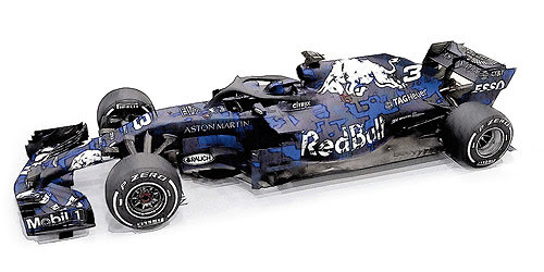 Red Bull Tag-Heuer RB14 - Daniel Ricciardo - Silverstone