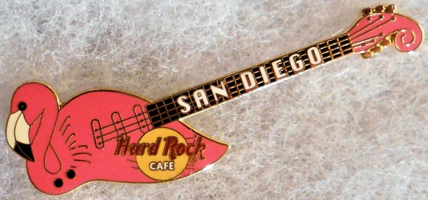 【受注生産品】 Flamingo Series Zoo Pink hobbyDB | Badges and Pins | Guitar ホビー・楽器・アート
