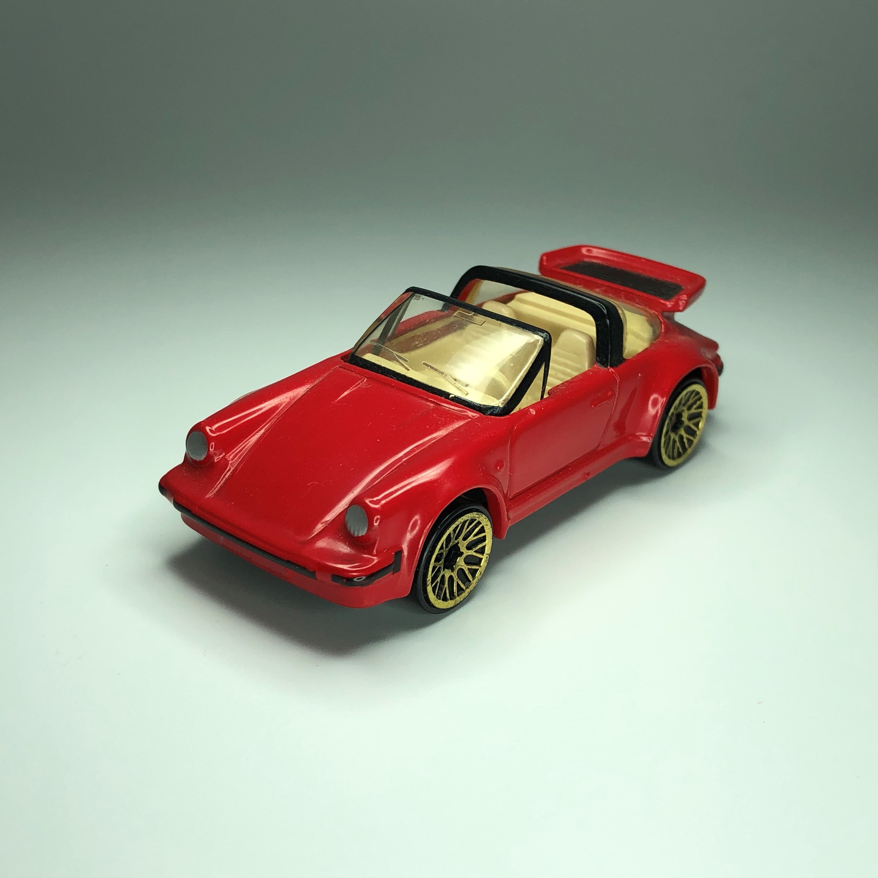 Hot wheels porsche 911 targa clearance