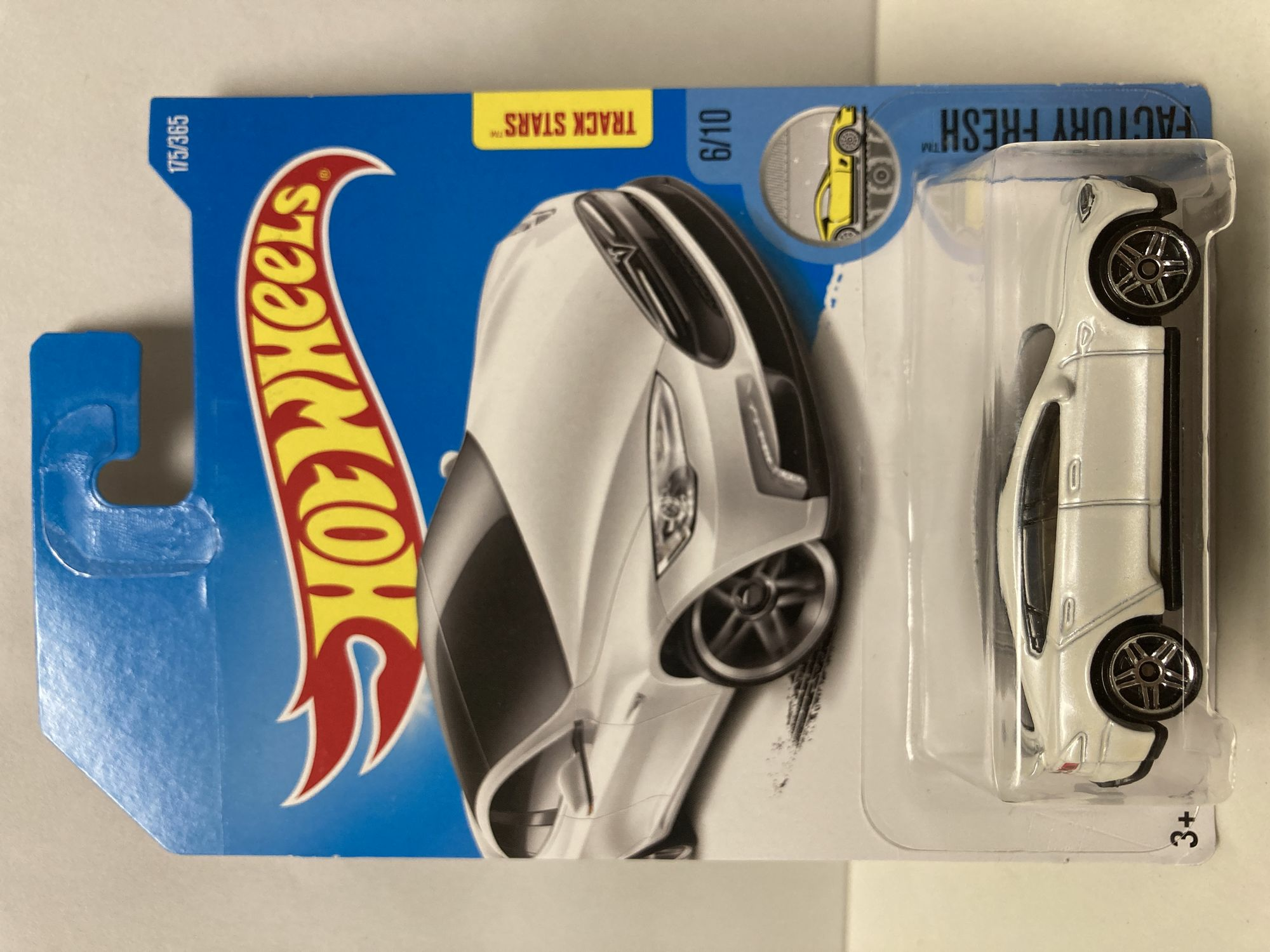 Hot Wheels 2017 Factory Fresh Tesla Model S 175/365, White