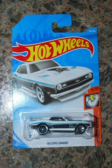 2019 Hot Wheels 68 COPO Camaro T Hunted