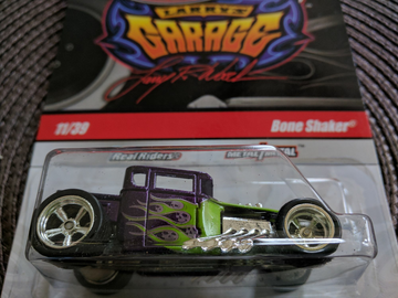 ミニカー BONE SHAKER Larry's GARAGE Hot Wheels Larry's Garage Bone Shaker - Santa's Delivery | eBay