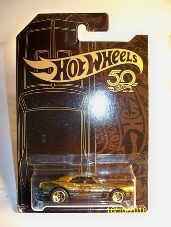 Hot Wheels 67 Camaro 50th Anniversary Gold Chrome Chase NM JUST