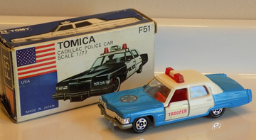 Tomica cadillac store