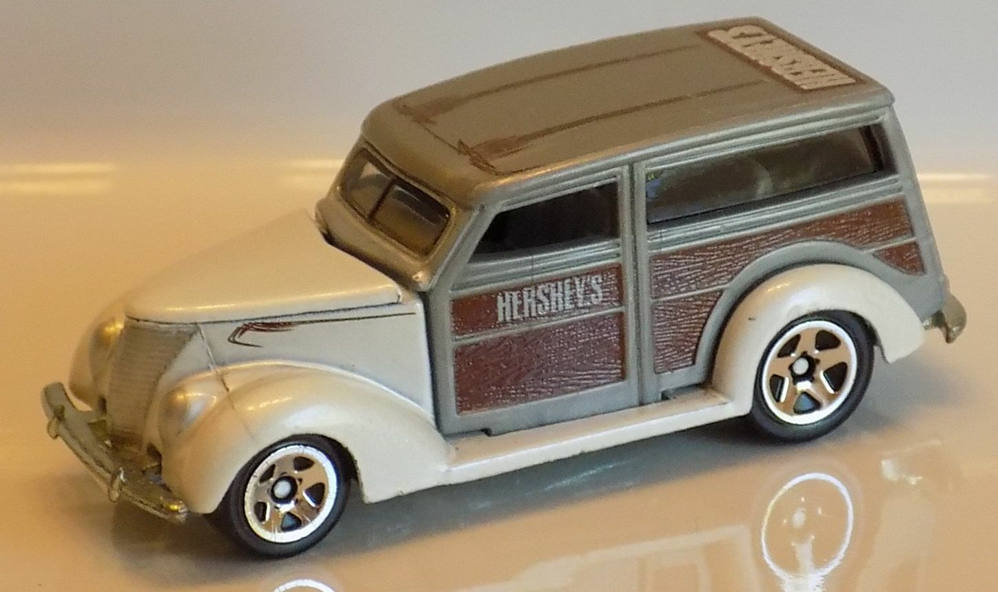 Hot wheels 37 ford top