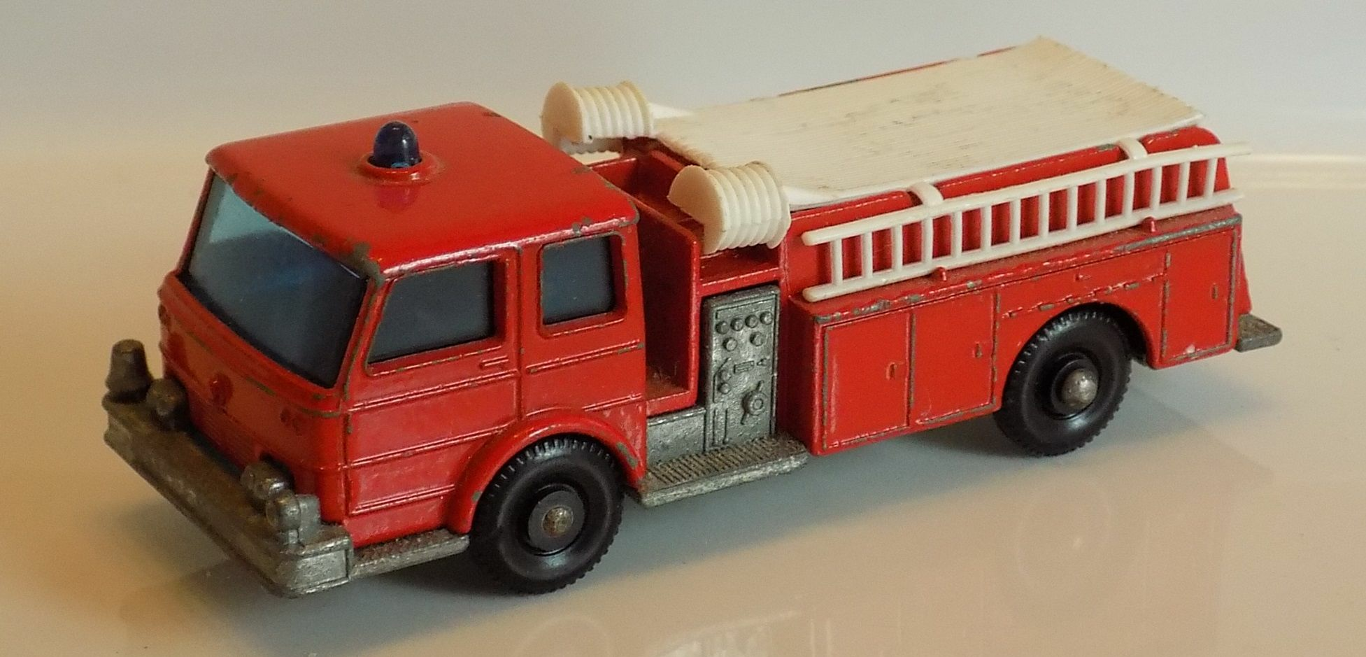 Matchbox fire pumper truck clearance