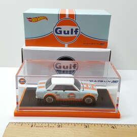 Hot Wheels RLC Exclusive GULF Livery DATSUN 510 w/ Real Riders