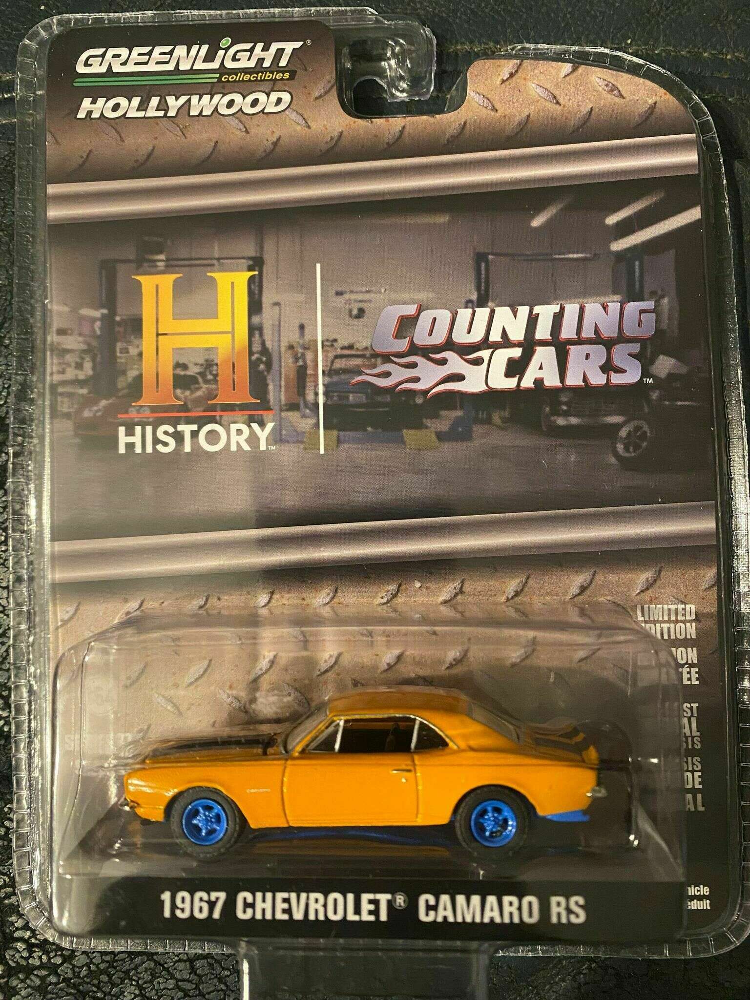 Greenlight camaro shop
