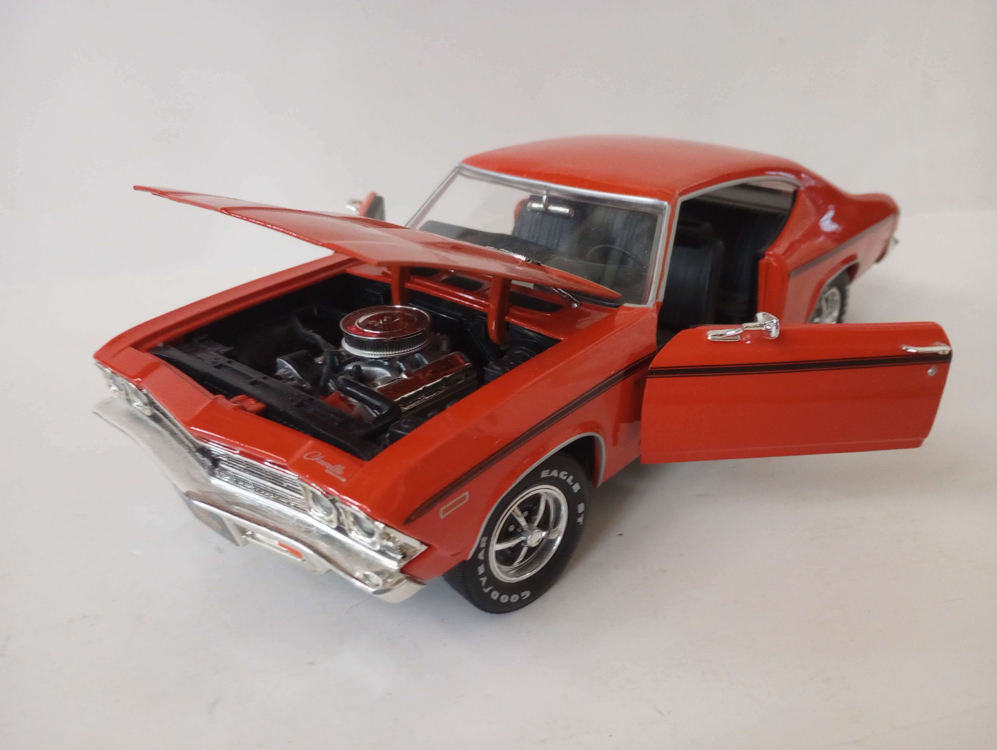 ERTL 1 18 Scale 1969 Chevrolet Chevelle SS 396 hobbyDB