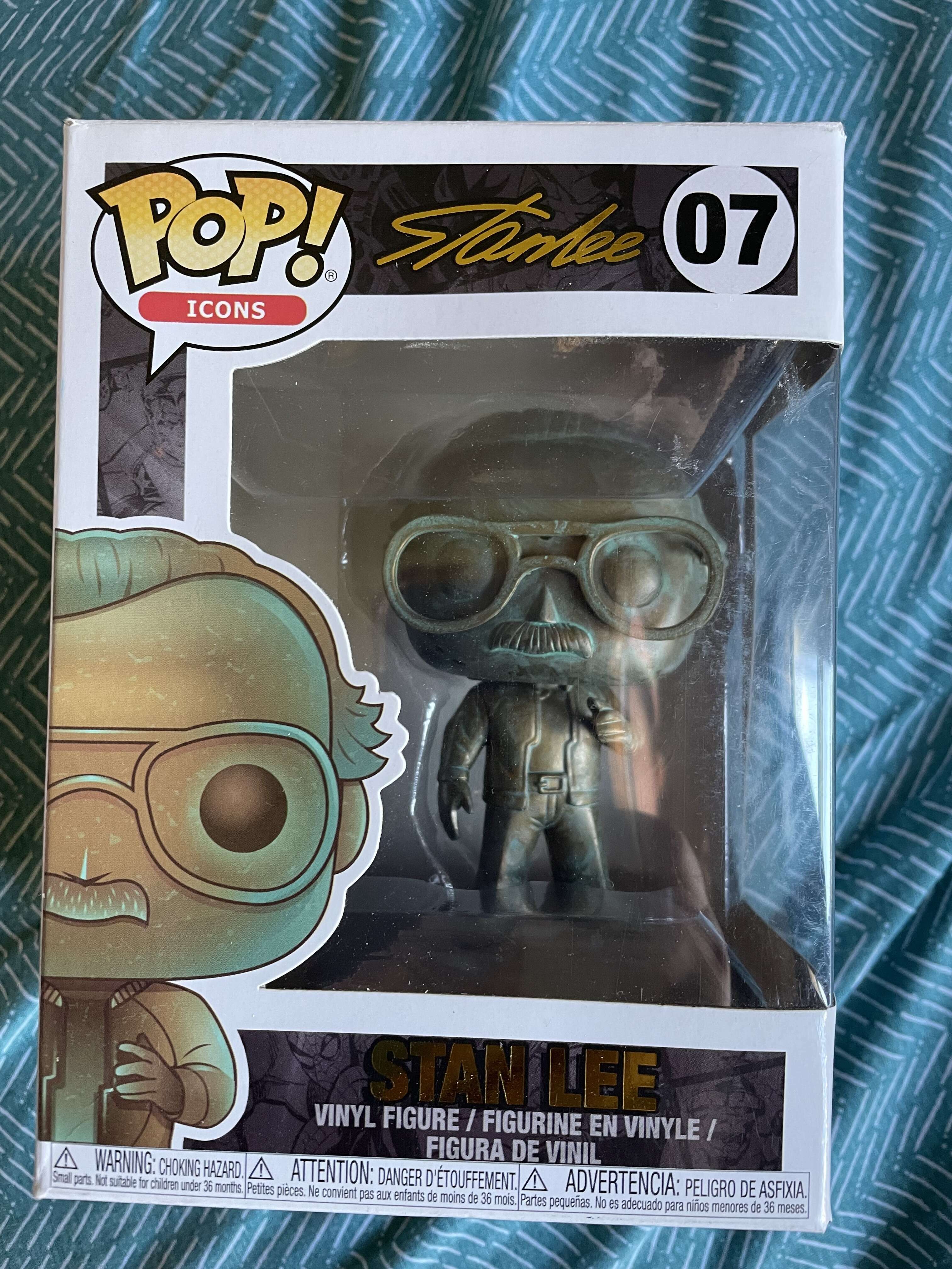 Stan Lee Model Pack Rat