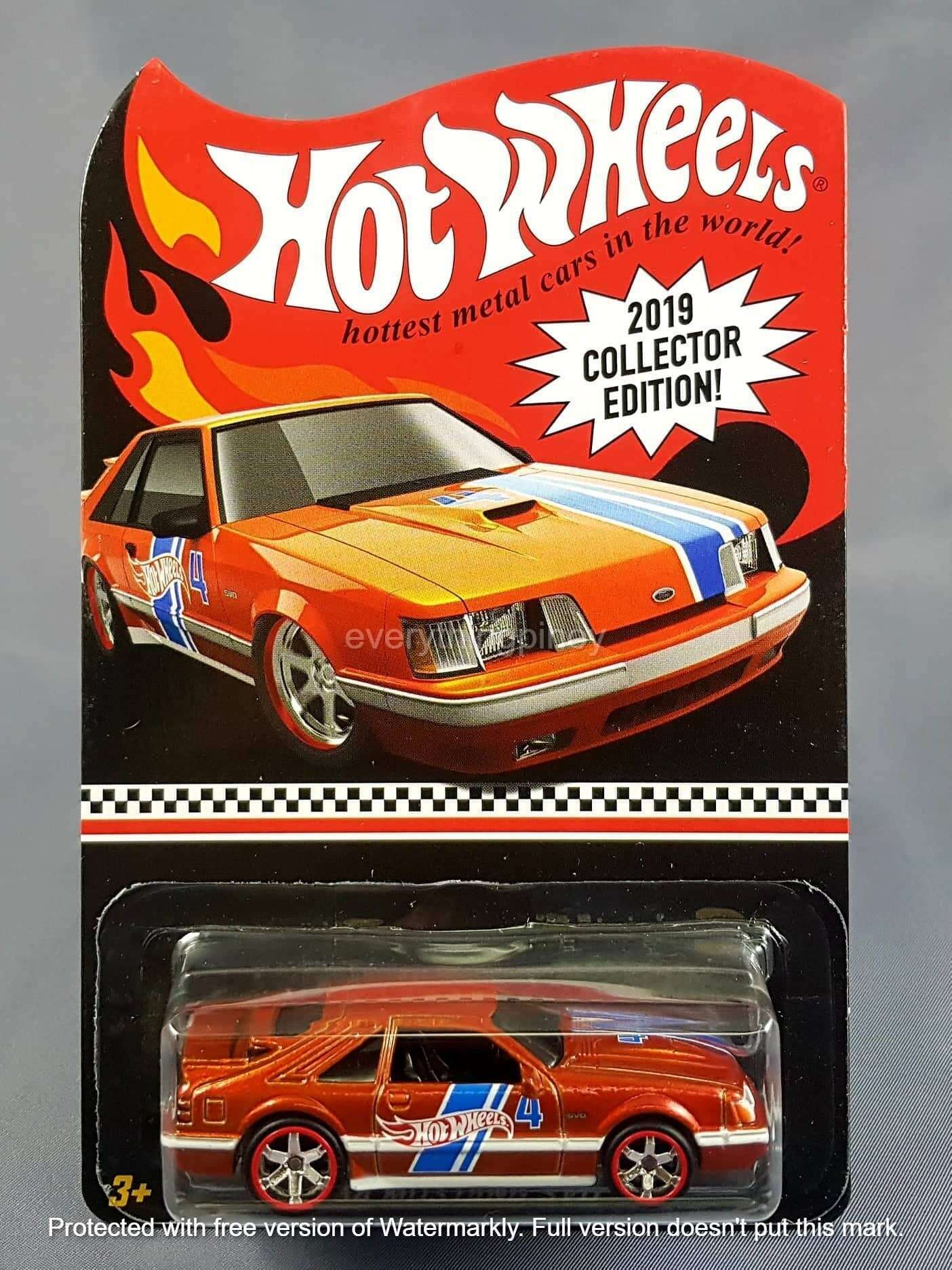 Hot wheels 2019 collector set hot sale