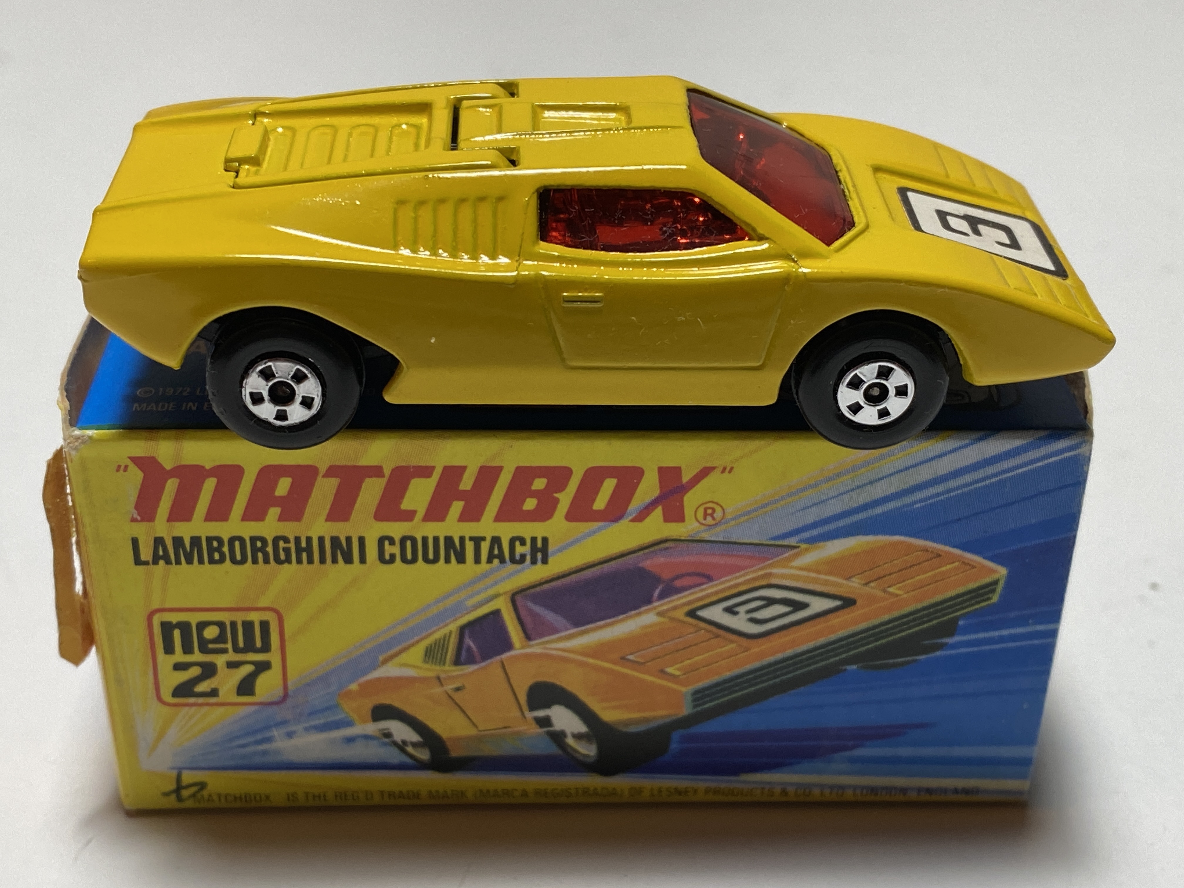 1973 Matchbox Lamborghini Countach Yellow 27 hobbyDB