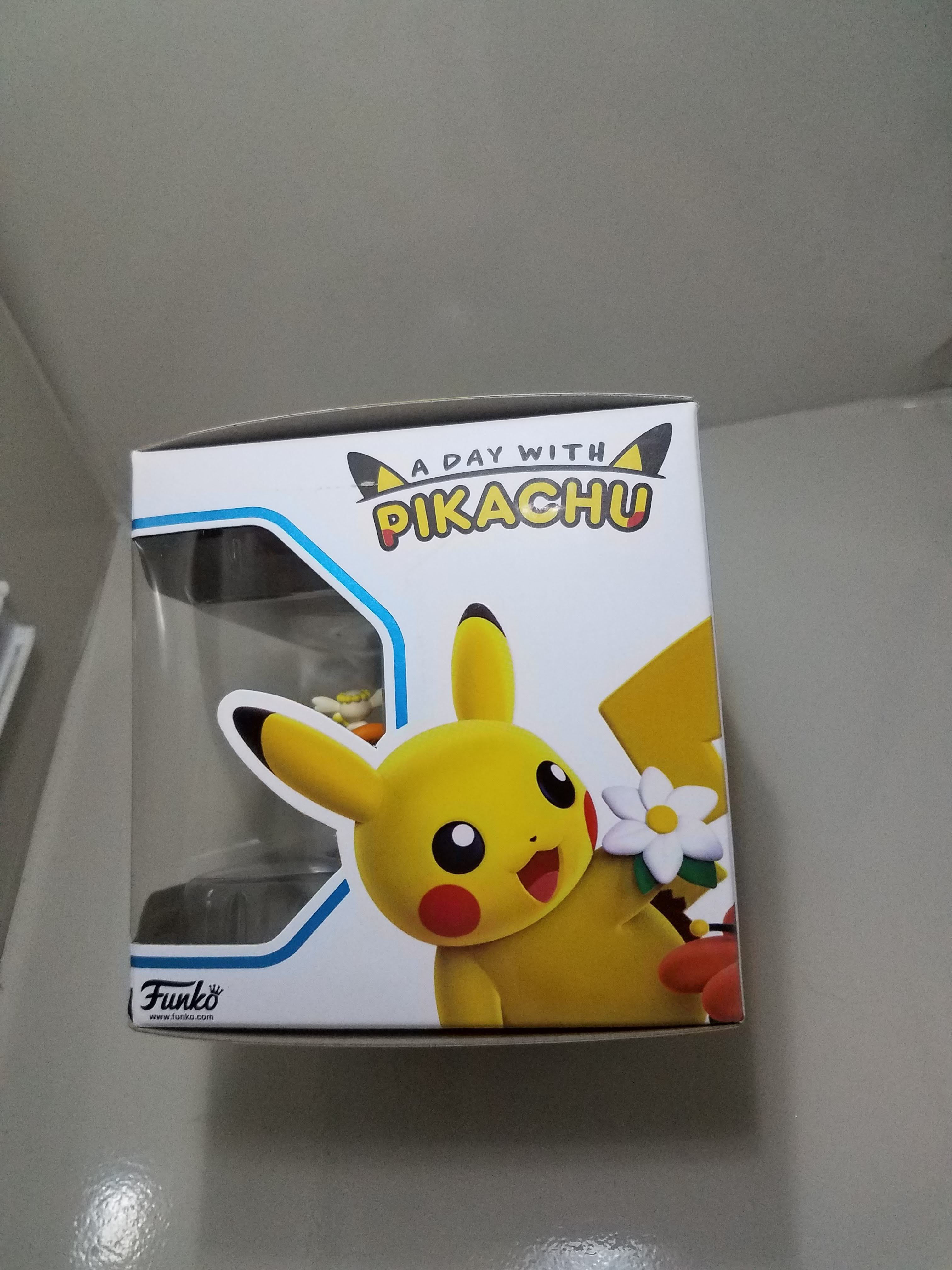 Pikachu clearance blooming curiosity