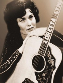 loretta-lynn-musician