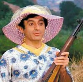 Cpl__20Klinger_20_Jamie_20Farr__large.jpg