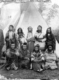 crow-tribe-people
