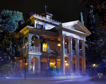the-haunted-mansion-theme-park