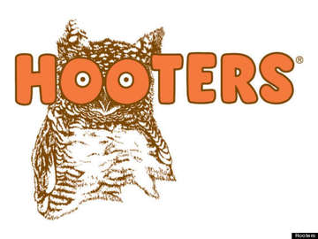 hooters-restaurant