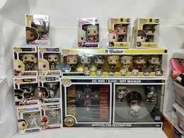 Poppin Funkos n Collectibles